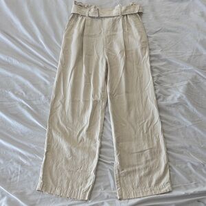 Uniqlo khaki belted linen trousers